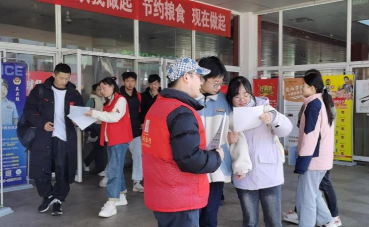 黃山長運:全面推廣校園直通車服務