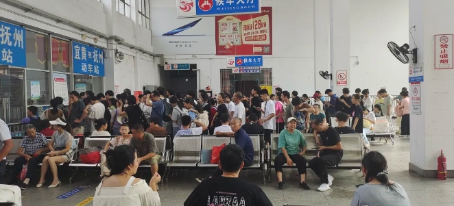 撫州長運(yùn):宜黃分公司全力保障中秋假期安全出行